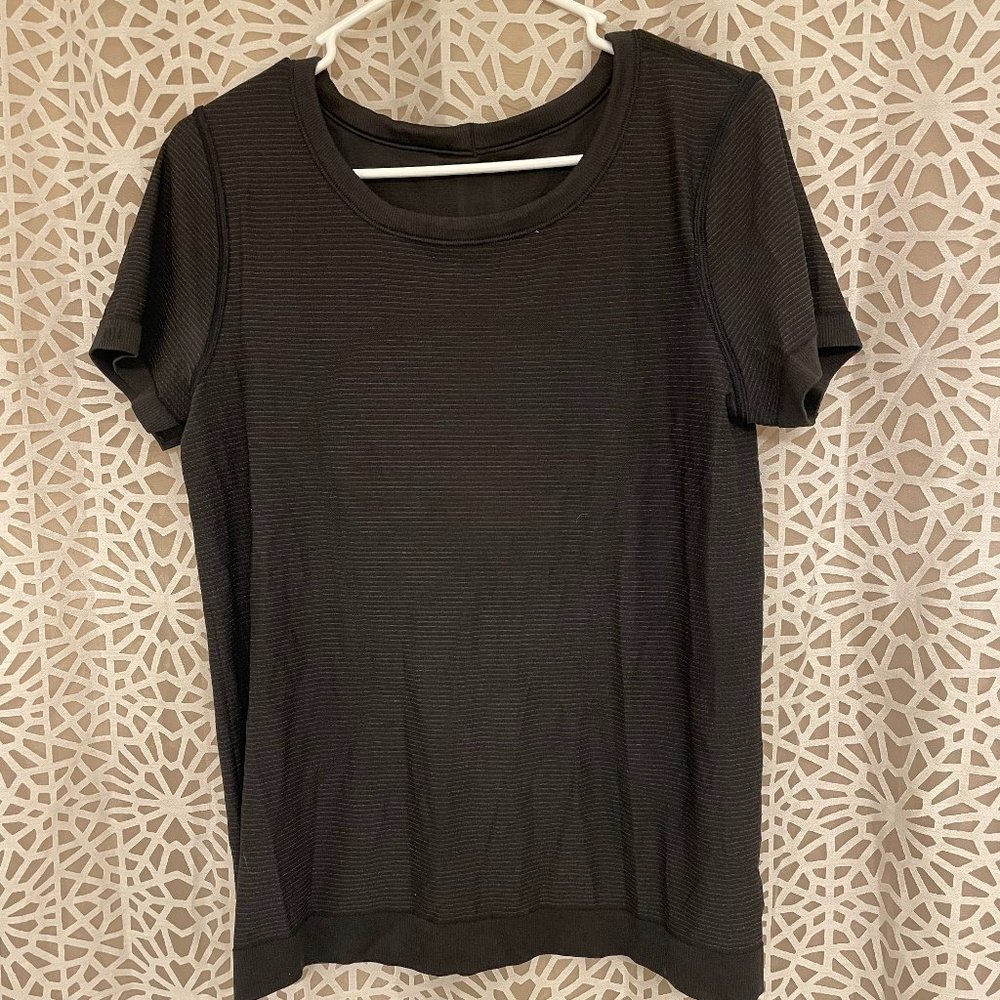 Lululemon Athletic Tee Shirt